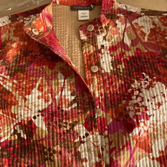 Sigrid Olsen Multi Print Quilted Jacket. Size 8 P - Picture 8 of 11